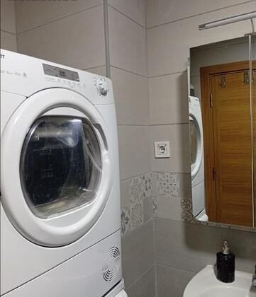 СТАН ЗА ПРОДАЖБА – СПРОТИ ФОН (кај Mercedes) Одлична локација | 63м² | Високо приземје