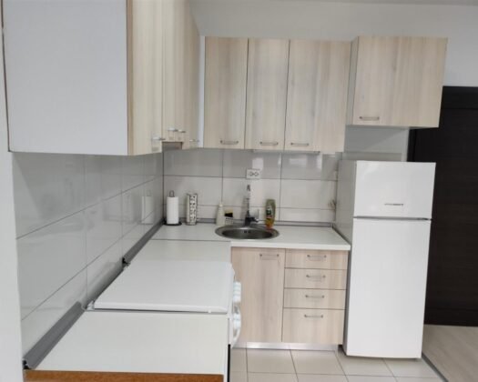 ИЗДАВАЊЕ СТАН ВО КОЗЛЕ – БЛИЗУ ДО CITY MALL И YAHYA KEMAL COLLEGE!