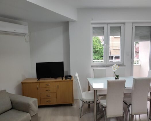 ИЗДАВАЊЕ СТАН ВО КОЗЛЕ – БЛИЗУ ДО CITY MALL И YAHYA KEMAL COLLEGE!