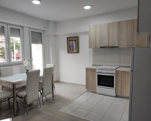 ИЗДАВАЊЕ СТАН ВО КОЗЛЕ – БЛИЗУ ДО CITY MALL И YAHYA KEMAL COLLEGE!