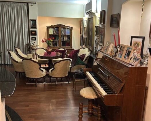  СЕ ПРОДАВА луксузен стан во строгиот центар на Скопје – 129 m², Градски Ѕид – Анекс