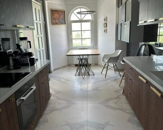 EКСКЛУЗИВНА ПОНУДА ЗА ПРОДАЖБА НА ЛУКСУЗЕН СТАН✨️Доколку не се задоволувате со обичното – туку барате животен простор кој зборува за Вашиот стил, статус и вкус – овој стан е создаден токму за Вас.