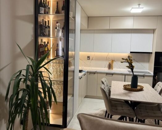 СЕ ПРОДАВА ЛУКСУЗЕН СТАН ВО АЕРОДРОМ 68 М2 14 М2 ТЕРАСА