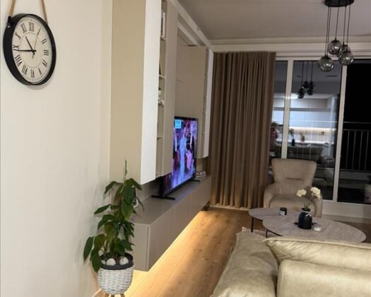 СЕ ПРОДАВА ЛУКСУЗЕН СТАН ВО АЕРОДРОМ 68 М2 14 М2 ТЕРАСА