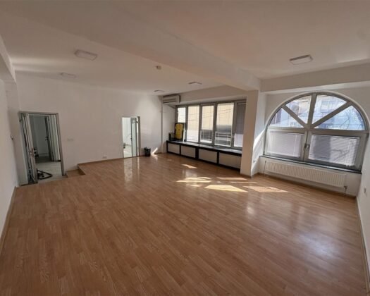  СЕ ИЗНАЈМУВА ДЕЛОВЕН ПРОСТОР – ЦЕНТАР, СКОПЈЕ ✨📍 Кај Влада во Центар