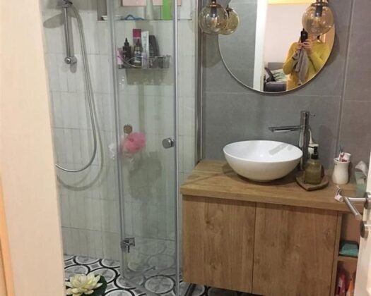 СЕ ПРОДАВА ПРОСТРАН И ЦЕЛОСНО РЕНОВИРАН СТАН ВО ЦЕНТАР – 114 М²