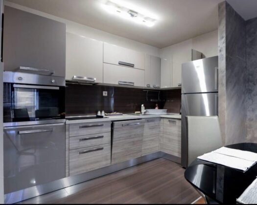 СЕ ПРОДАВА ЛУКСУЗЕН СТАН – КАЈ УНИВЕРЗАЛНА САЛА, СКОПЈЕ  Една од најбараните локации во центарот!