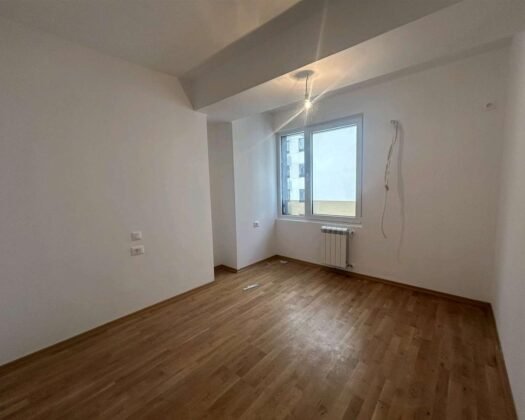 СE ПРОДАВА НОВ И НЕВСЕЛУВАН ДВОСОБЕН СТАН АЕРОДРОМ КОМЛЕКС ПОРТА СУПЕРИУМ