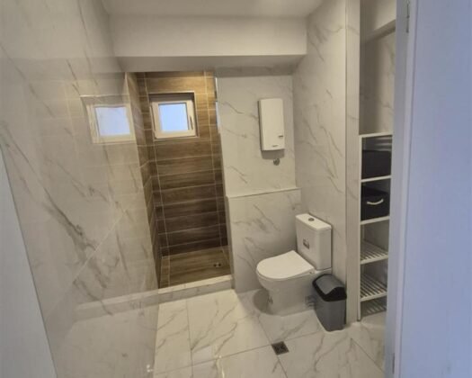 СЕ ПРОДАВА ЕКСКЛУЗИВЕН, ЦЕЛОСНО ОПРЕМЕН ЛУКСУЗЕН СТАН ВО КОЗЛЕ – РЕТКА ПОНУДА НА ПАЗАРОТ!