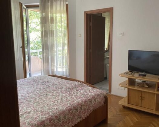 СЕ ПРОДАВА ПРОСТРАН И МОДЕРЕН СТАН ВО СРЦЕТО НА ДЕБАР МААЛО!   101 М2