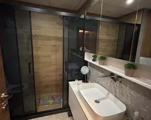 🏡 СЕ ПРОДАВА СТАН – НОВО ЛИСИЧЕ 🌳✨ Мирна и тивка локација, идеална за семејно живеење